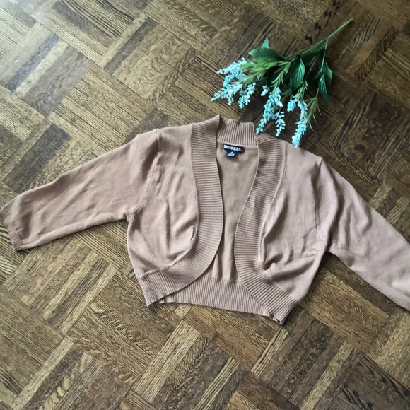 Brown Cardigan Sweater 🤎 - Picture 1 of 5